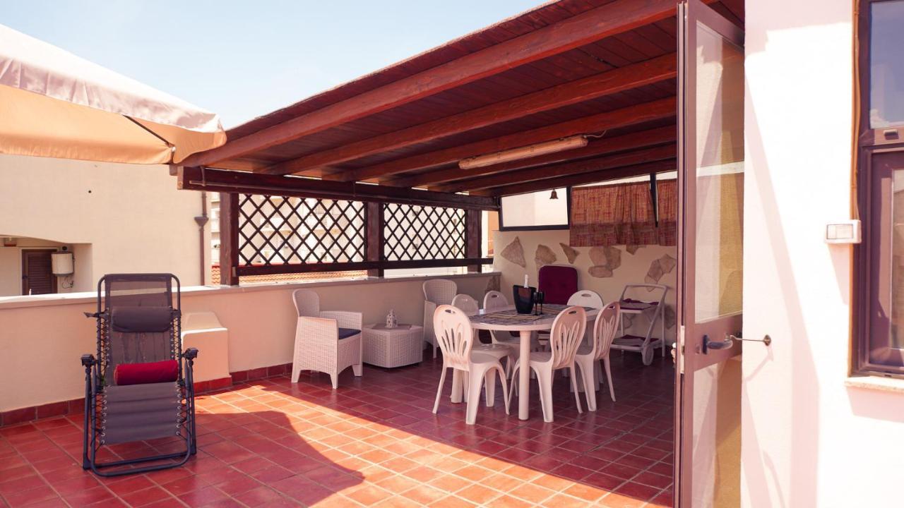 Pm 12 Via Achille Grandi Guest House Alghero Buitenkant foto